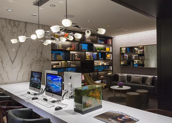 Hotel Hyatt Centric Magnificent Mile