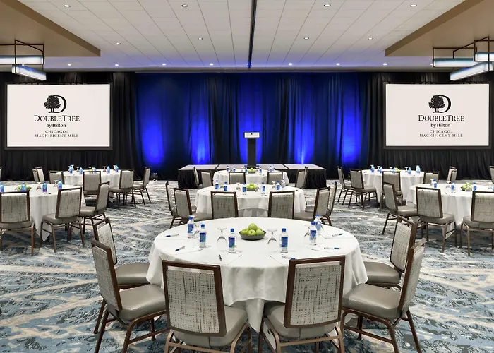 Hyatt Centric Magnificent Mile Hotel