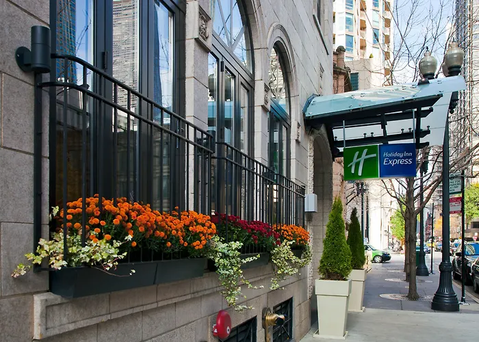 Hotel Hyatt Centric Magnificent Mile 4*