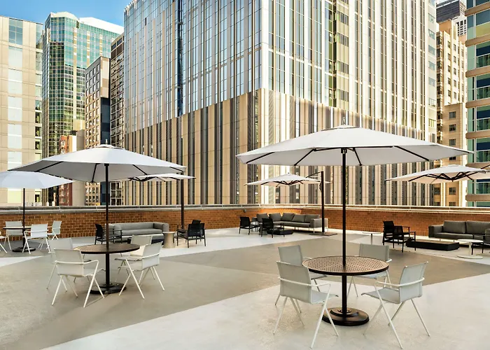 Hyatt Centric Magnificent Mile Hotel Chicago